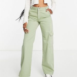 ASOS - Wide-leg Cargo Jeans